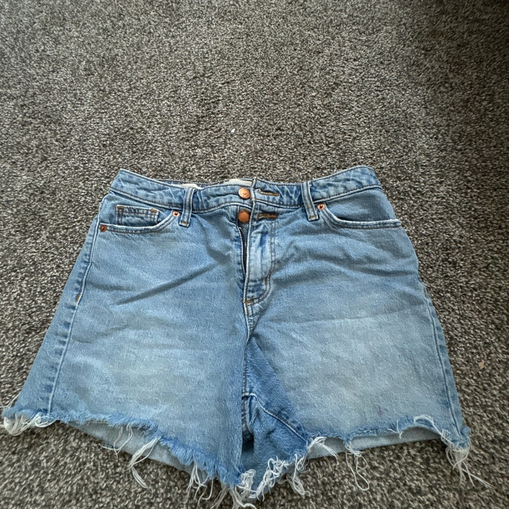 Universal Thread Blue Jean Shorts Frayed Hem